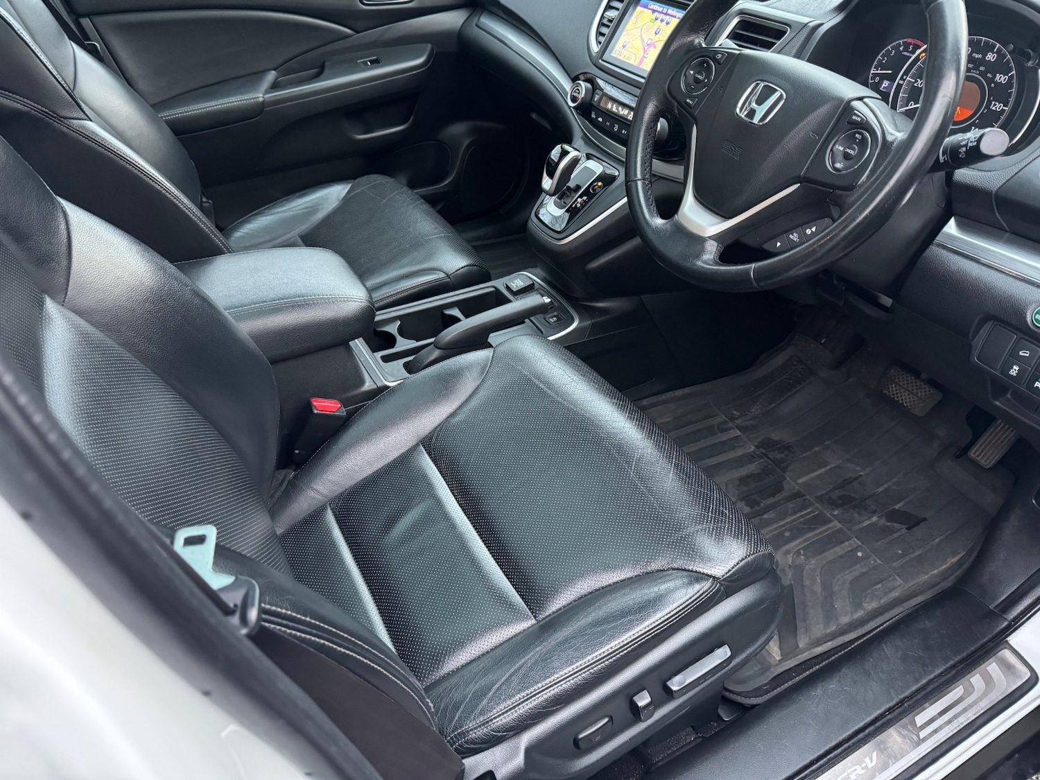 Used Honda CR-V 2018 for sale - 76891804: Photo 12