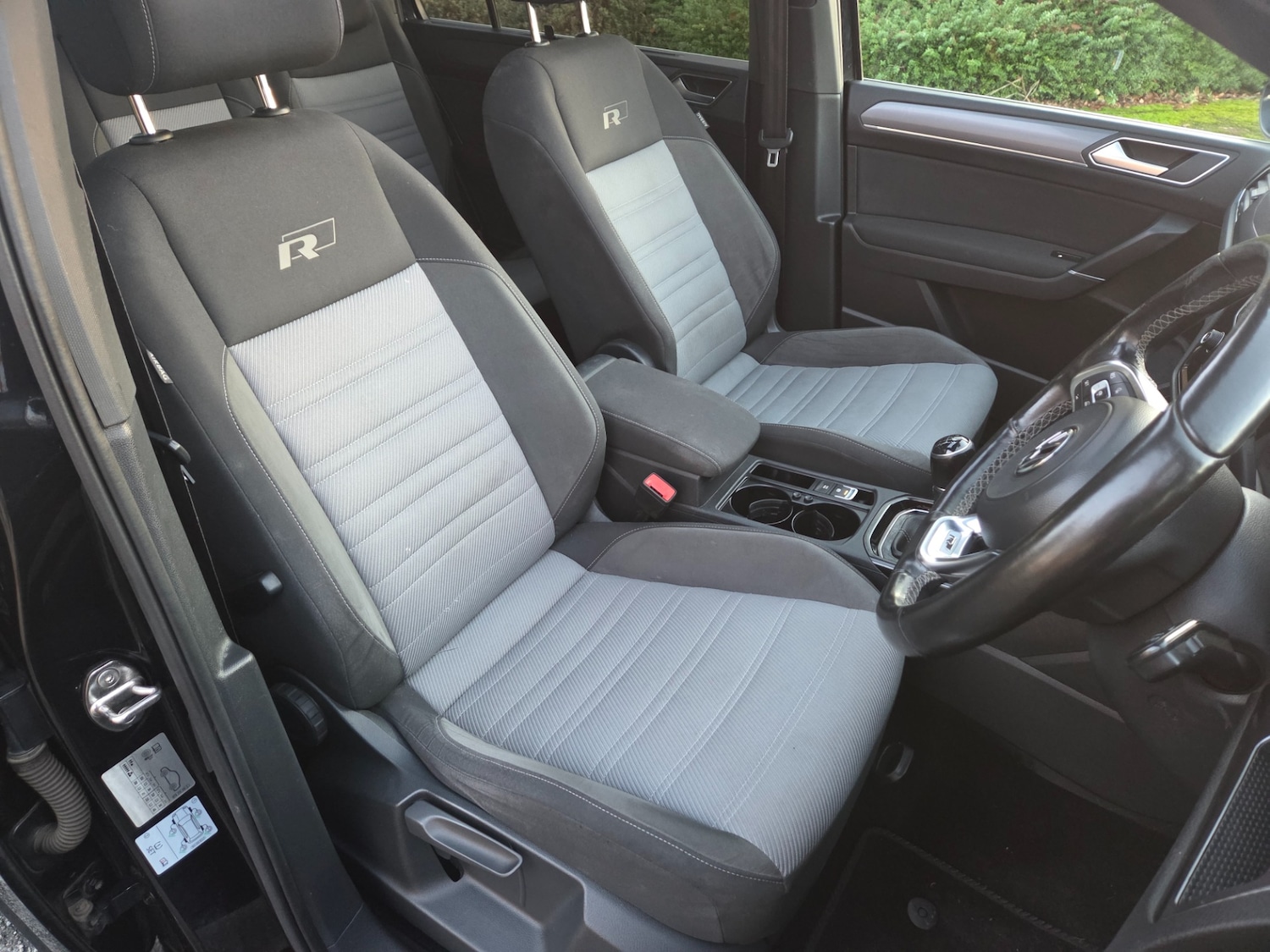 Used Volkswagen Touran 2017 for sale - 76570813: Photo 12