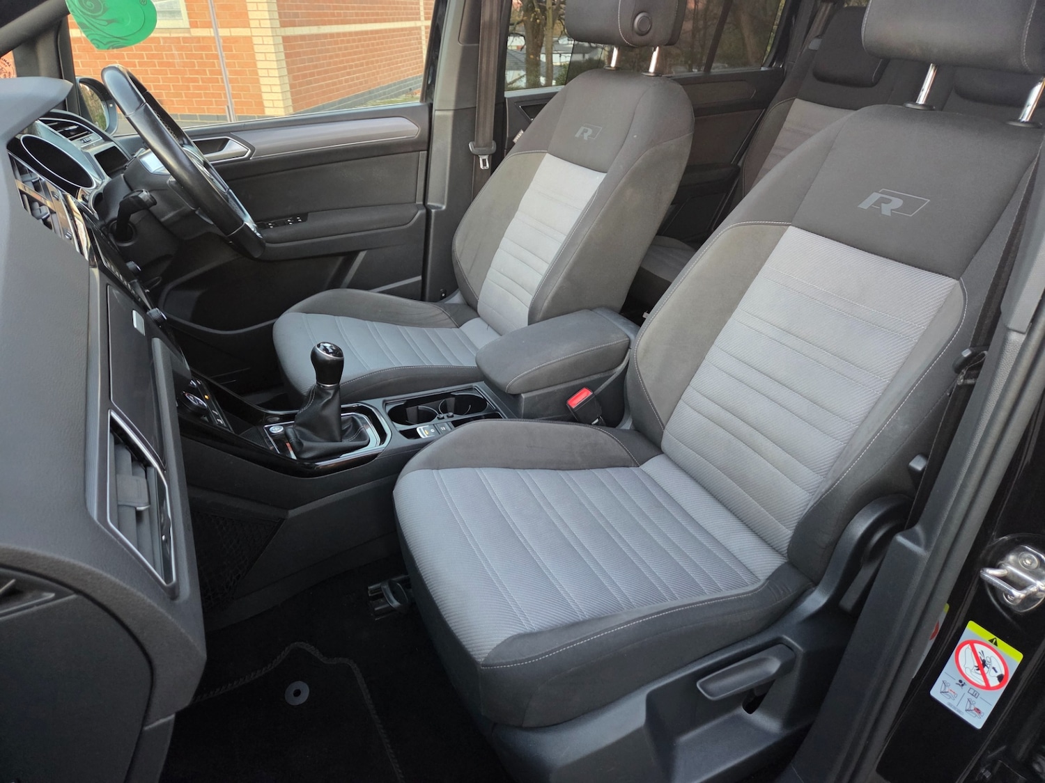 Used Volkswagen Touran 2017 for sale - 76570813: Photo 18