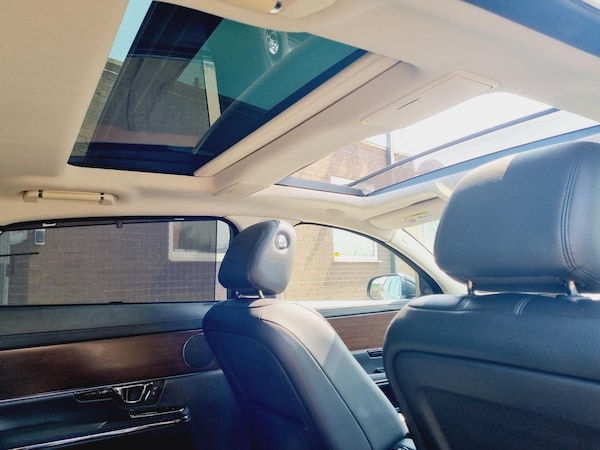 Used Jaguar XJ 2015 for sale - 67304055: Photo 11