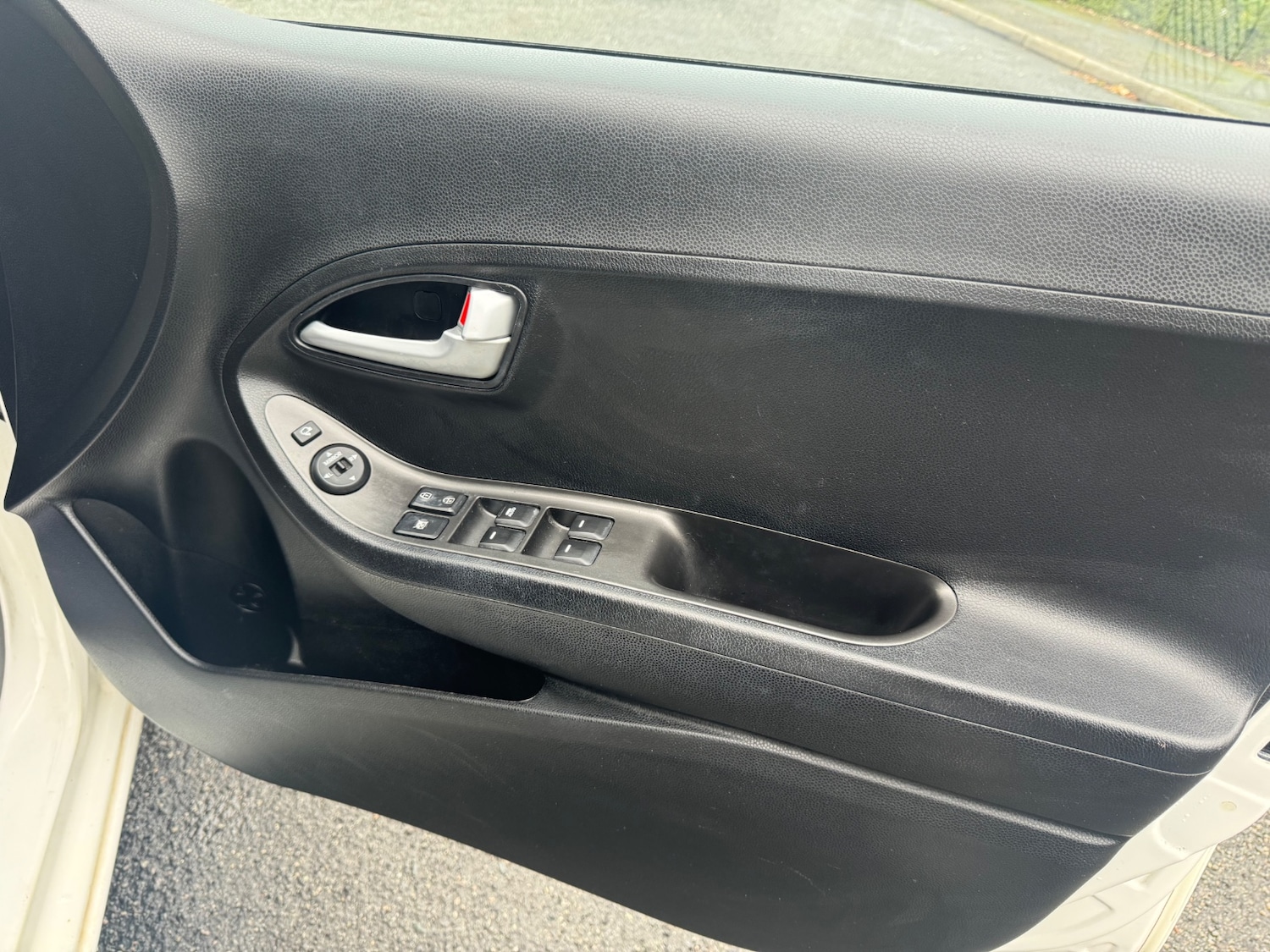 Used Kia Picanto 2014 for sale - 76719137: Photo 23