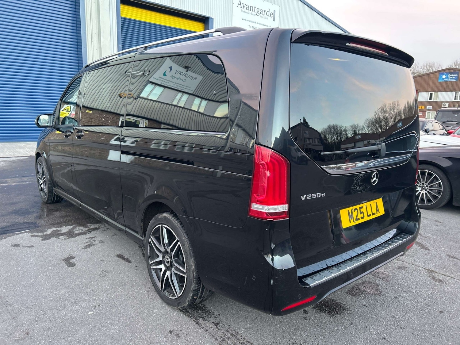 Used Mercedes-Benz V-Class 2018 for sale - 77618779: Photo 6