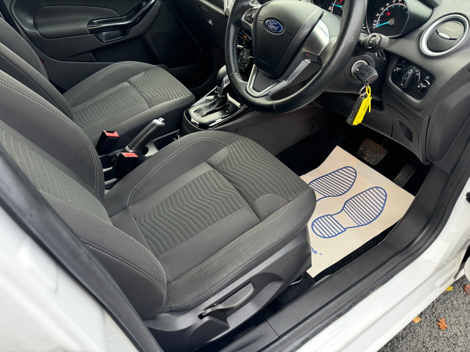 Used Ford Fiesta 2017 for sale - 76464519: Photo 12