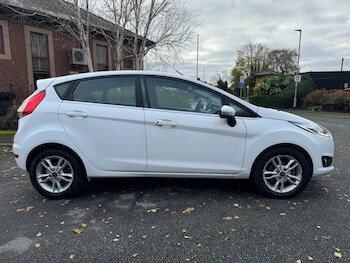 Used Ford Fiesta 2017 for sale - 76464519: Photo