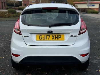 Used Ford Fiesta 2017 for sale - 76464519: Photo