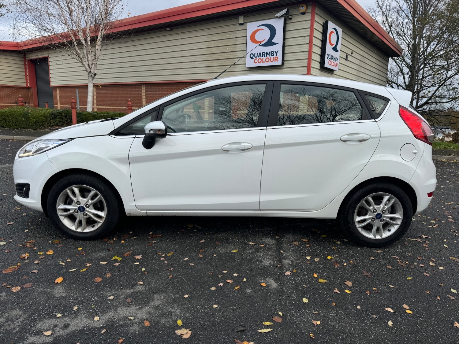 Used Ford Fiesta 2017 for sale - 76464519: Photo 6