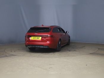 Used Jaguar XF 2019 for sale - 78485634: Photo