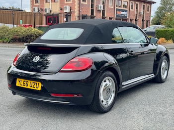 Used Volkswagen Beetle 2017 for sale - 79558416: Photo