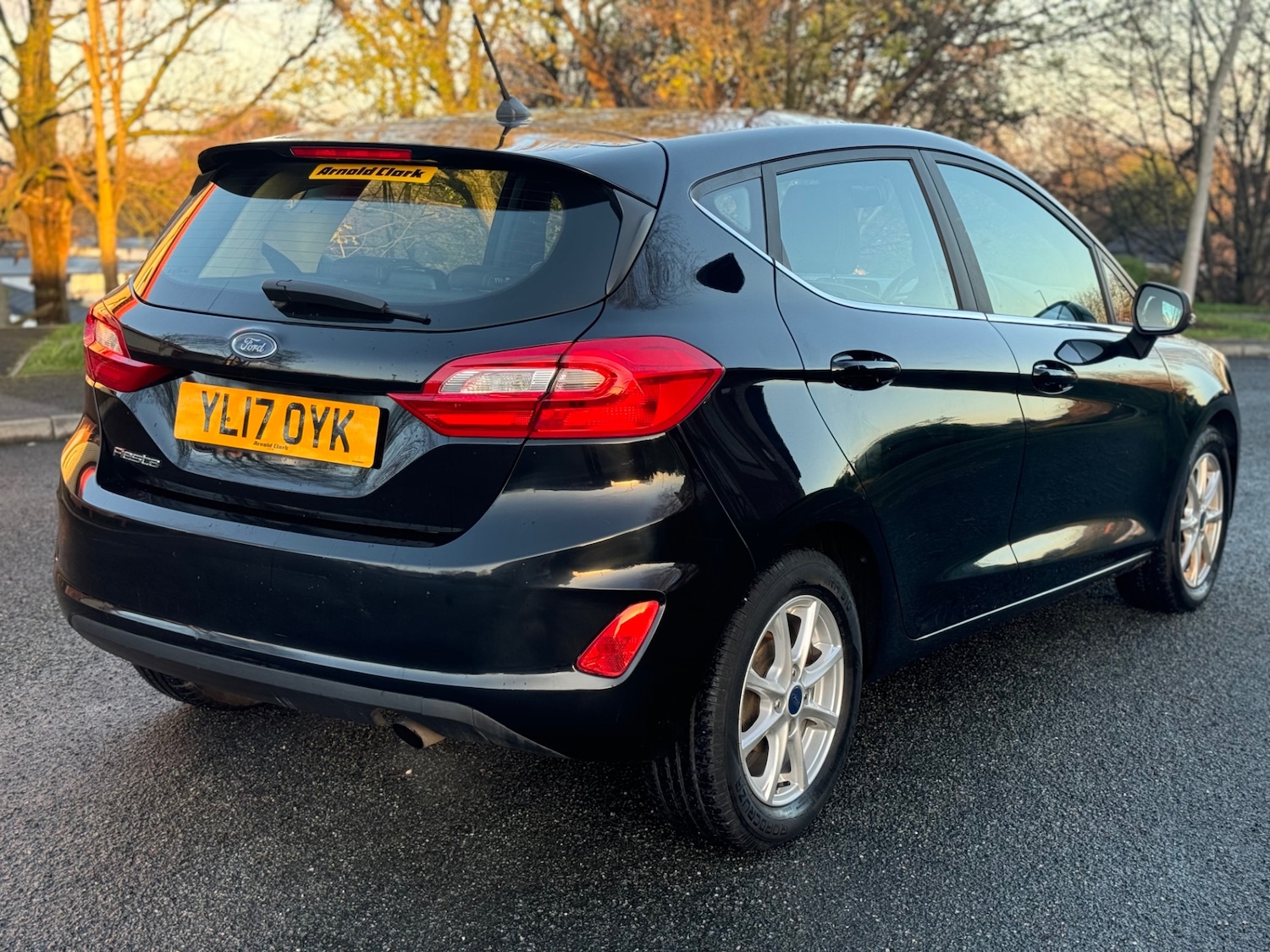 Used Ford Fiesta 2017 for sale - 76737965: Photo 3