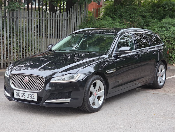 Used Jaguar XF 2019 for sale - 75627134: Photo 5