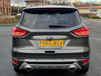 Used Ford Kuga 2015 for sale - 76919622: Photo