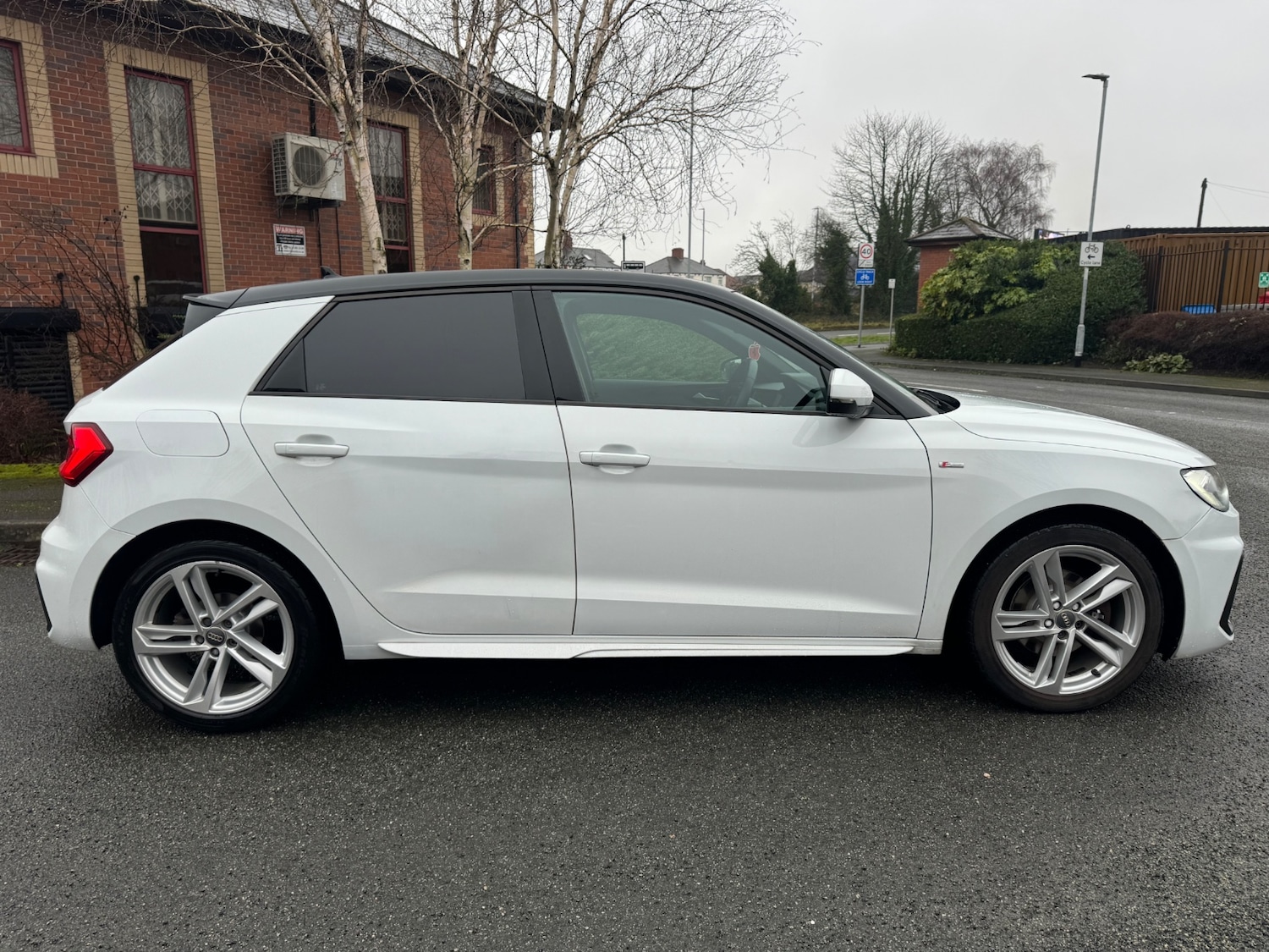 Used Audi A1 2019 for sale - 77517191: Photo 2