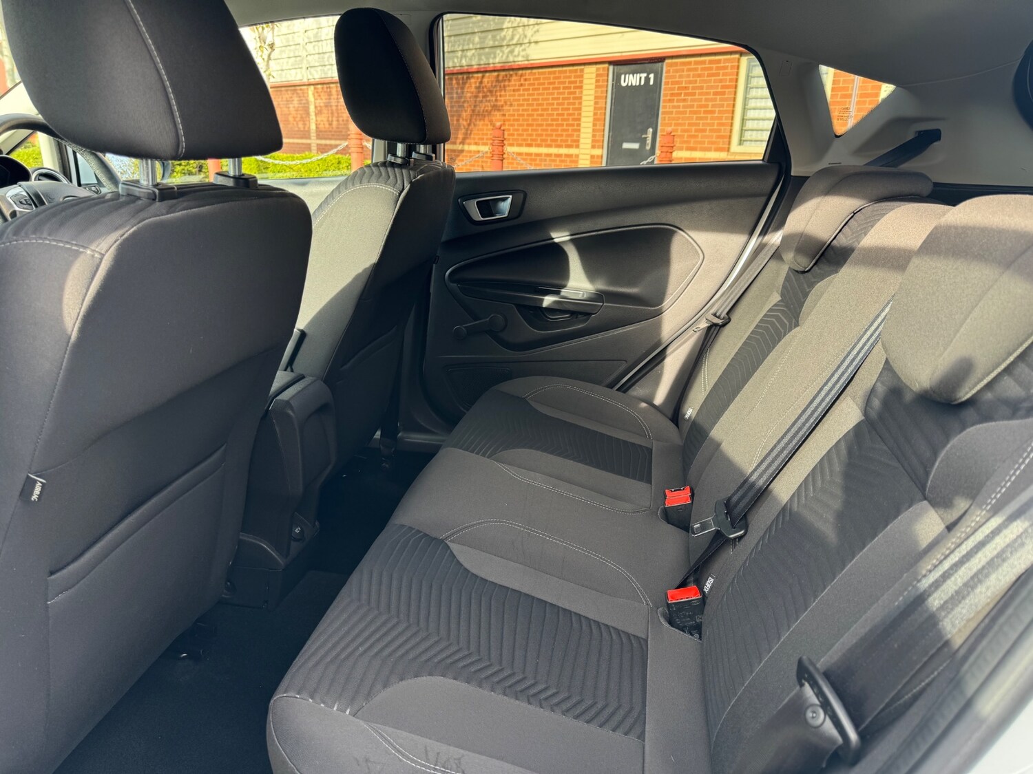 Used Ford Fiesta 2014 for sale - 76365209: Photo 14