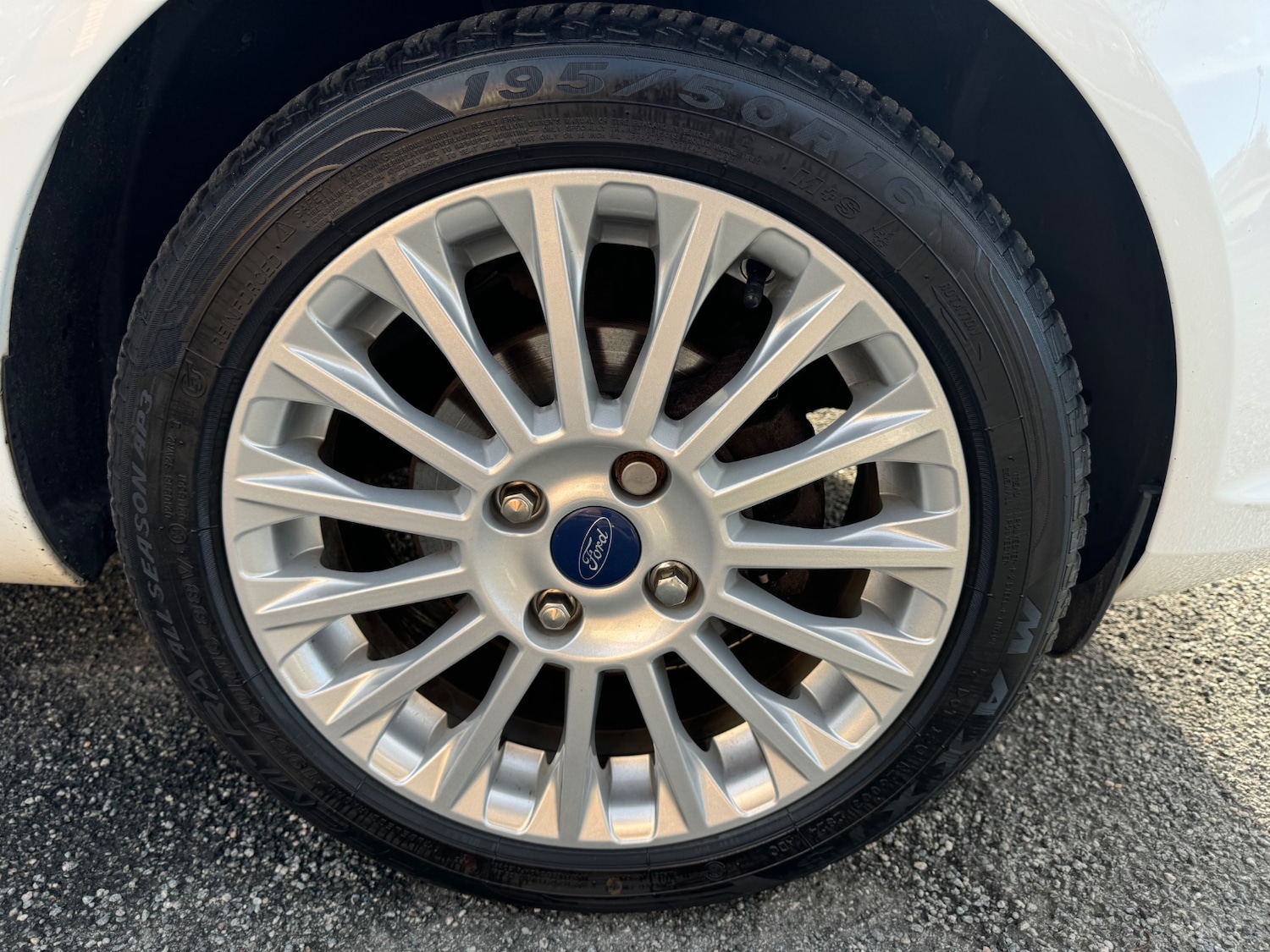 Used Ford Fiesta 2014 for sale - 76365209: Photo 23