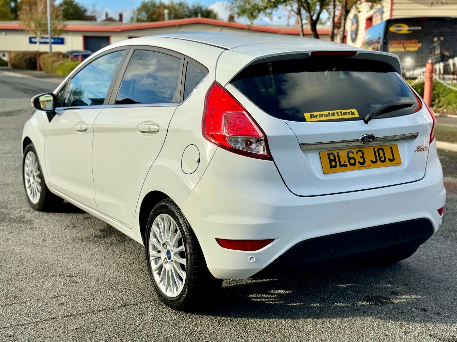 Used Ford Fiesta 2014 for sale - 76365209: Photo 5