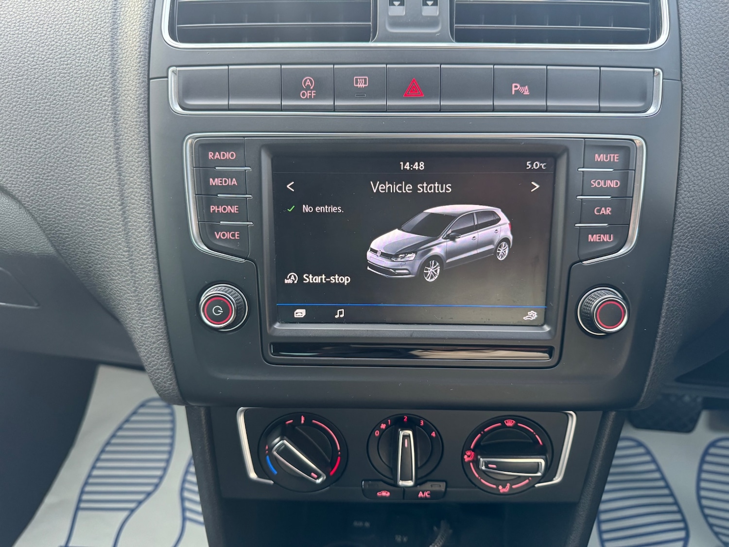 Used Volkswagen Polo 2017 for sale - 77084239: Photo 15