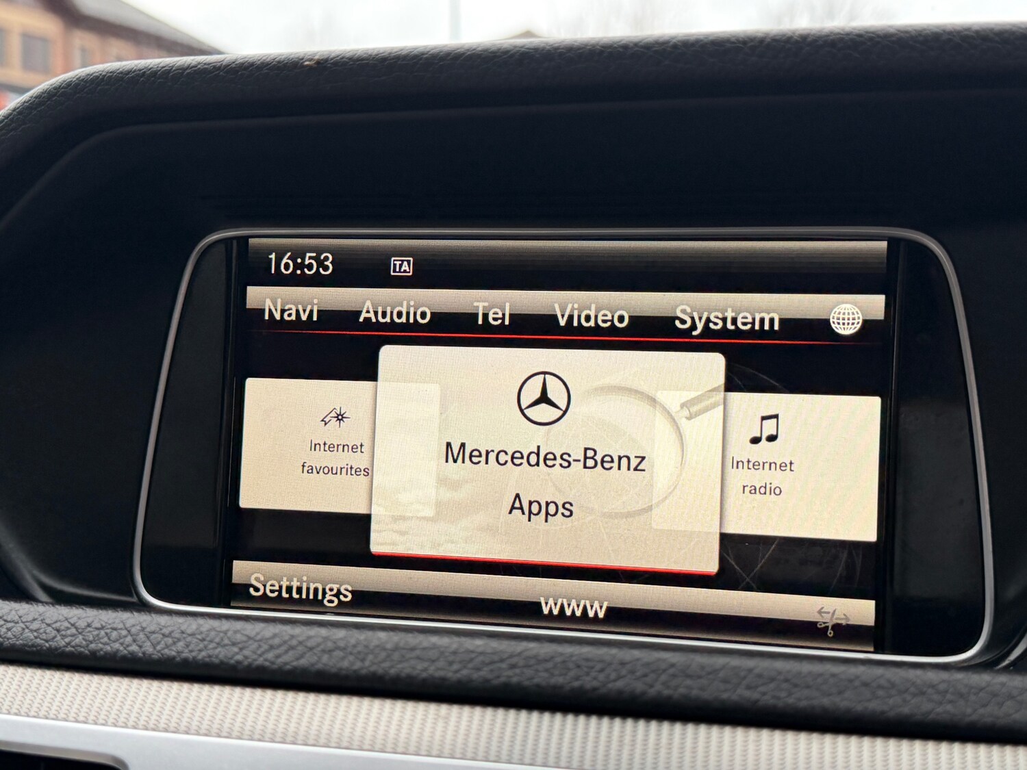 Used Mercedes-Benz E Class 2014 for sale - 77641080: Photo 16