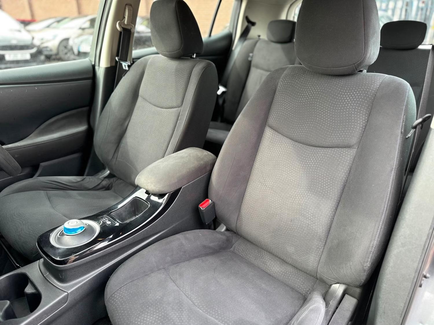 Used Nissan Leaf 2017 for sale - 77170742: Photo 17