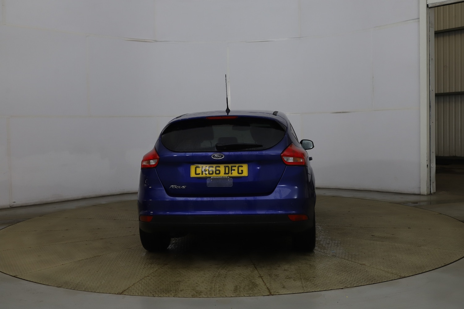 Used Ford Focus 2016 for sale - 77336331: Photo 3