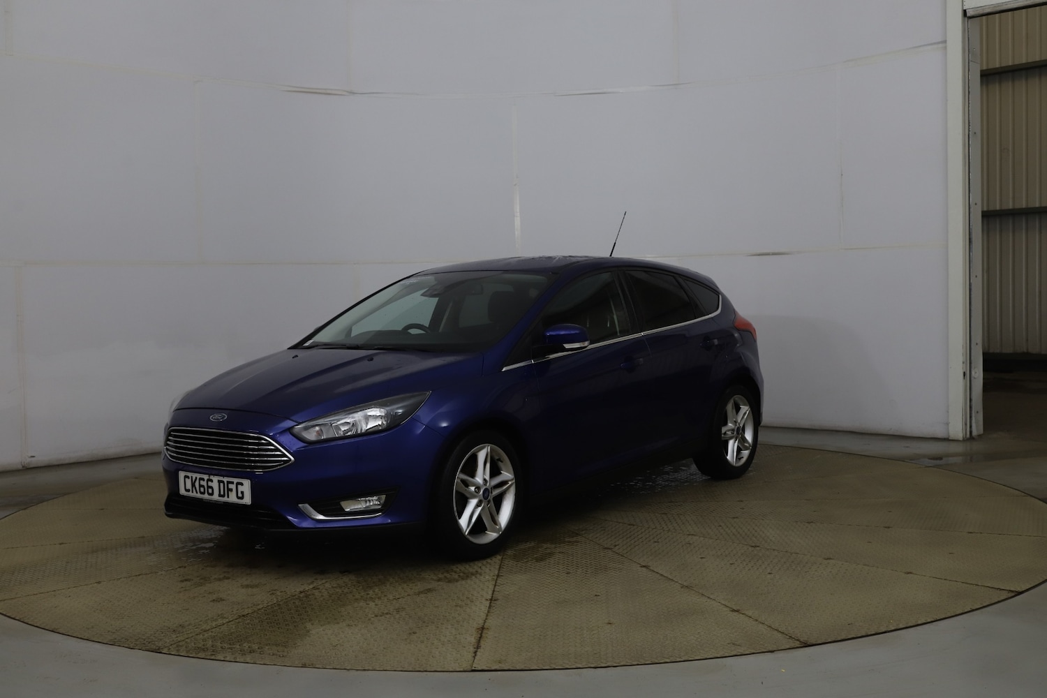 Used Ford Focus 2016 for sale - 77336331: Photo 5