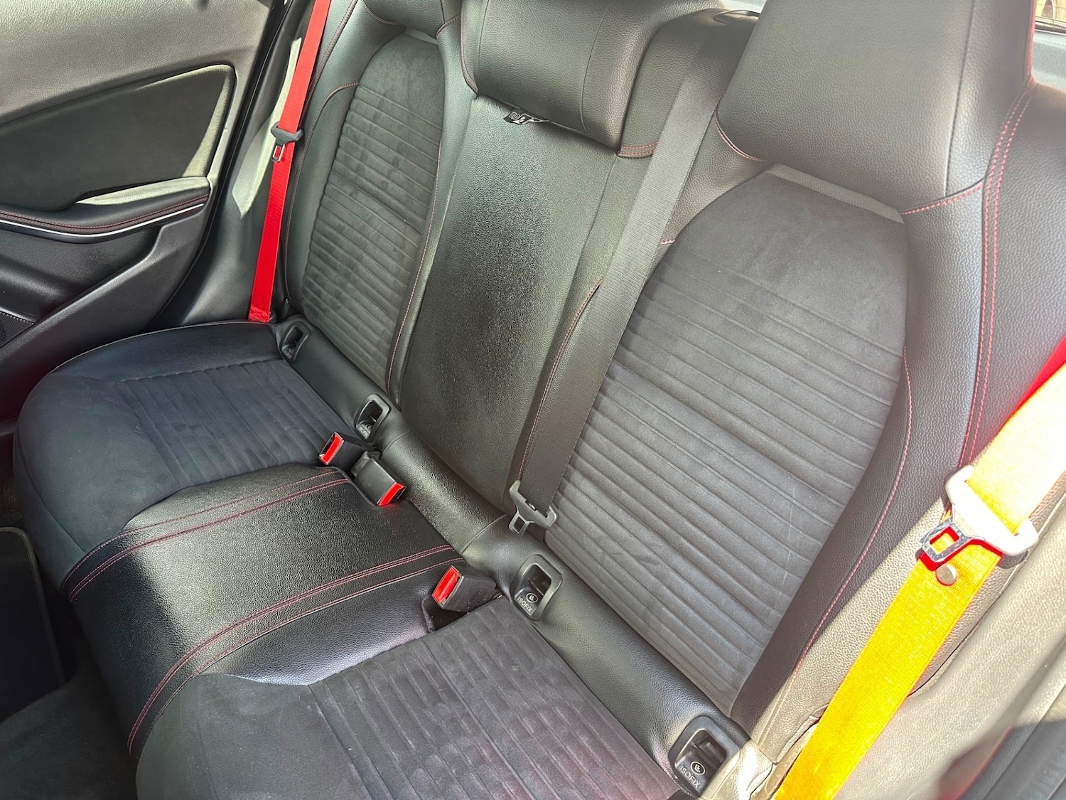 Used Mercedes-Benz A-Class 2016 for sale - 77173378: Photo 7