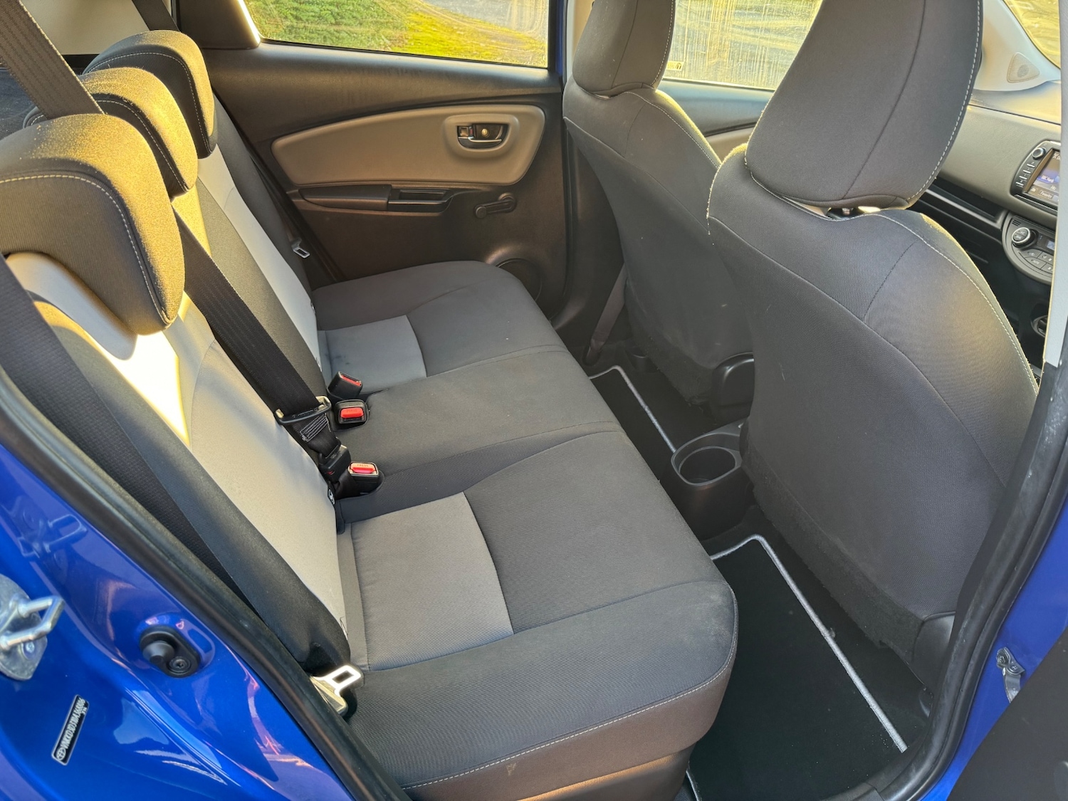 Used Toyota Yaris 2017 for sale - 76639626: Photo 15