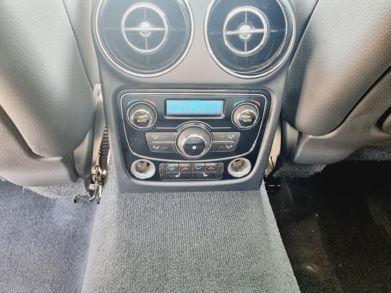 Used Jaguar XJ 2015 for sale - 77170750: Photo 18