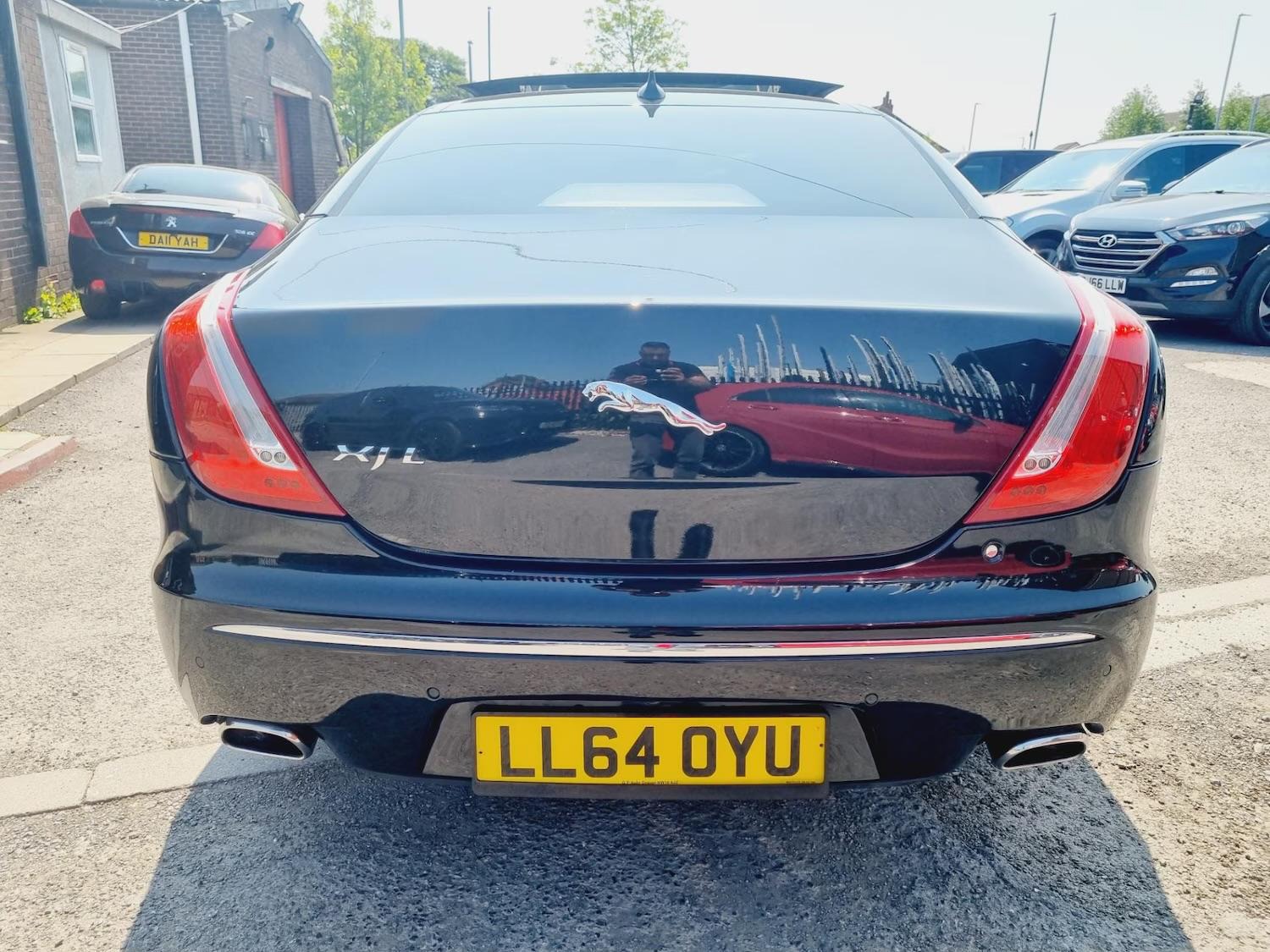 Used Jaguar XJ 2015 for sale - 77170750: Photo 3