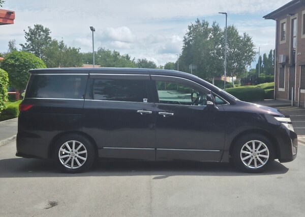 Used Nissan Elgrand 2021 for sale - 75424740: Photo 2