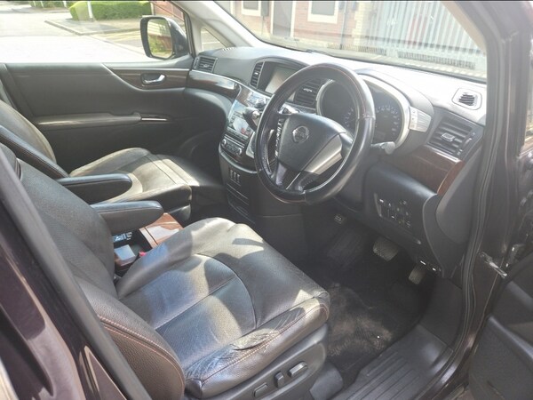 Used Nissan Elgrand 2021 for sale - 75424740: Photo 9