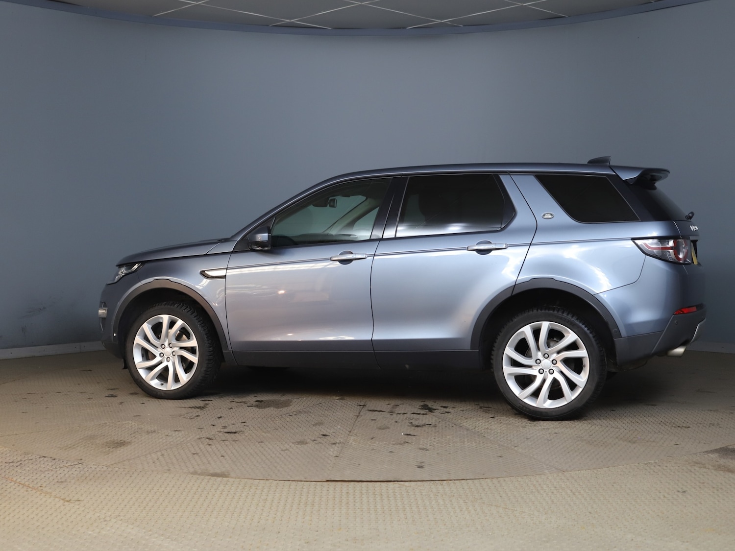 Used Land Rover Discovery Sport 2019 for sale - 77591338: Photo 4