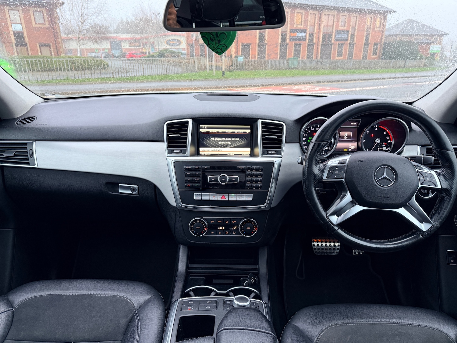 Used Mercedes-Benz M Class 2015 for sale - 77385395: Photo 17