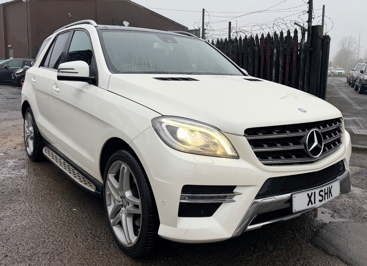 Used Mercedes-Benz M Class 2015 for sale - 77385395: Photo 2