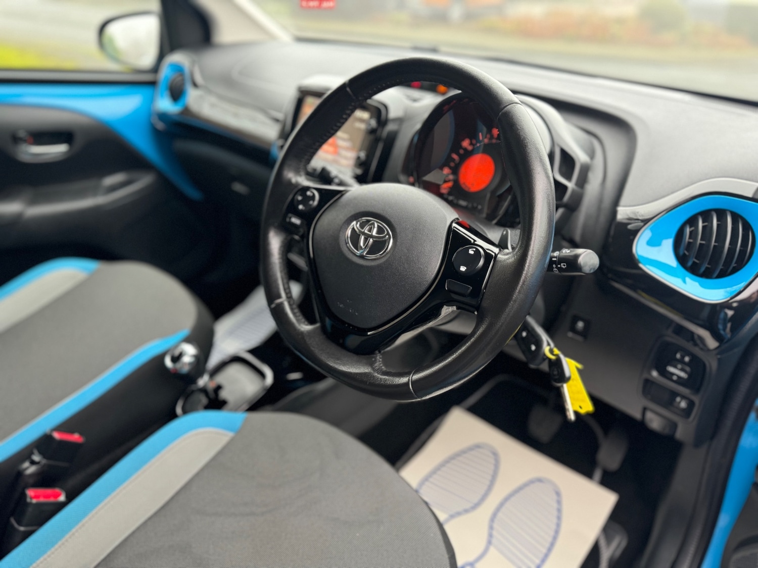 Used Toyota AYGO 2016 for sale - 77245630: Photo 11