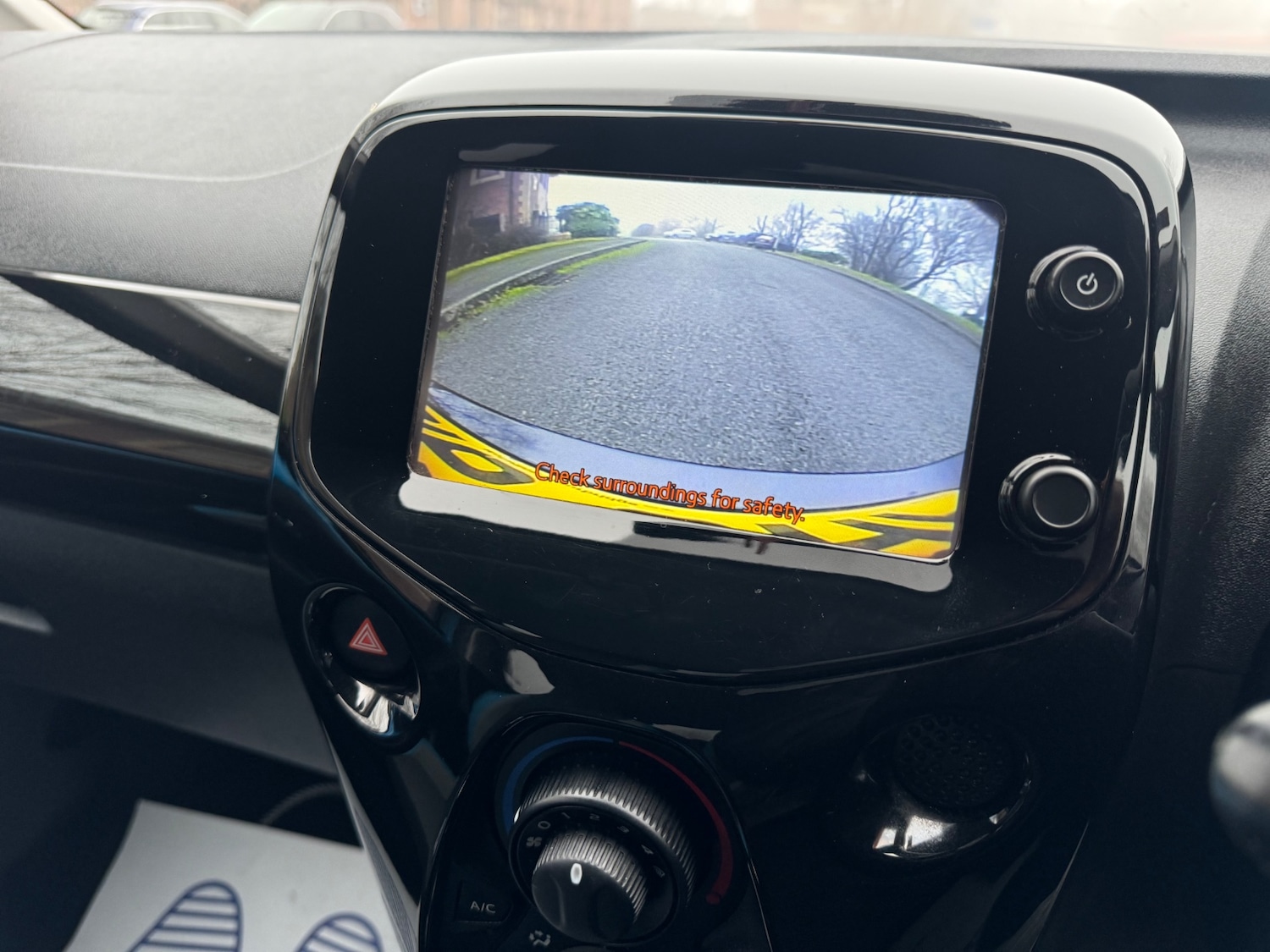 Used Toyota AYGO 2016 for sale - 77245630: Photo 23