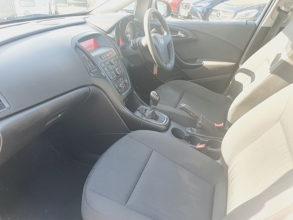 Used Vauxhall Astra 2014 for sale - 76249403: Photo 12