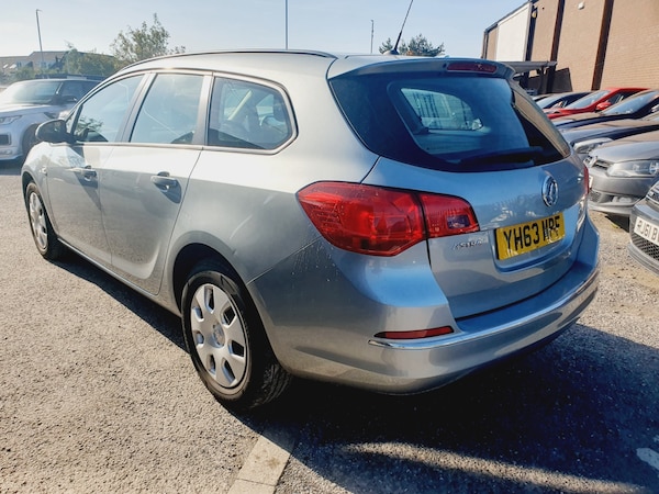 Used Vauxhall Astra 2014 for sale - 76249403: Photo 5