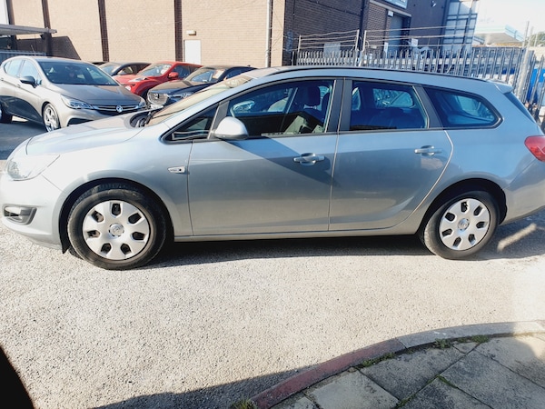 Used Vauxhall Astra 2014 for sale - 76249403: Photo 6