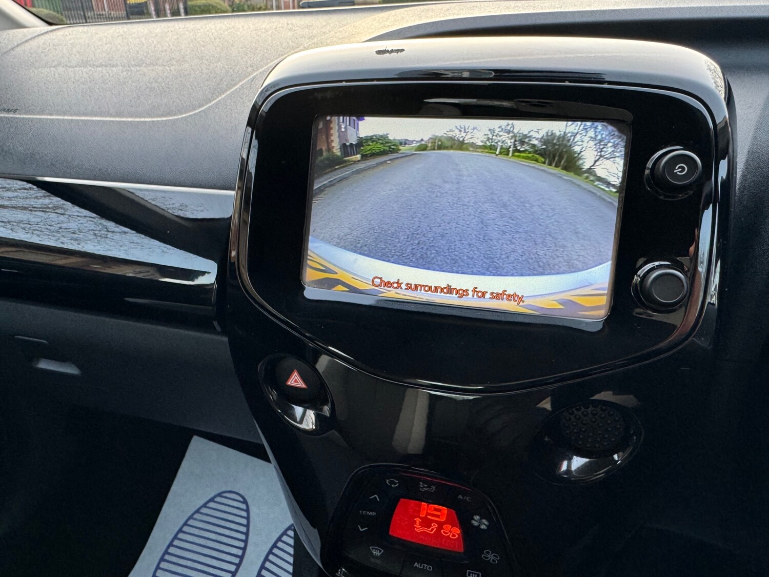 Used Toyota AYGO 2014 for sale - 78111382: Photo 15