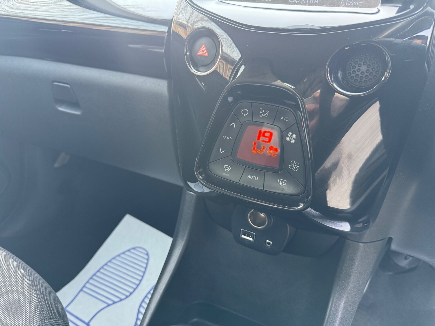 Used Toyota AYGO 2014 for sale - 78111382: Photo 18