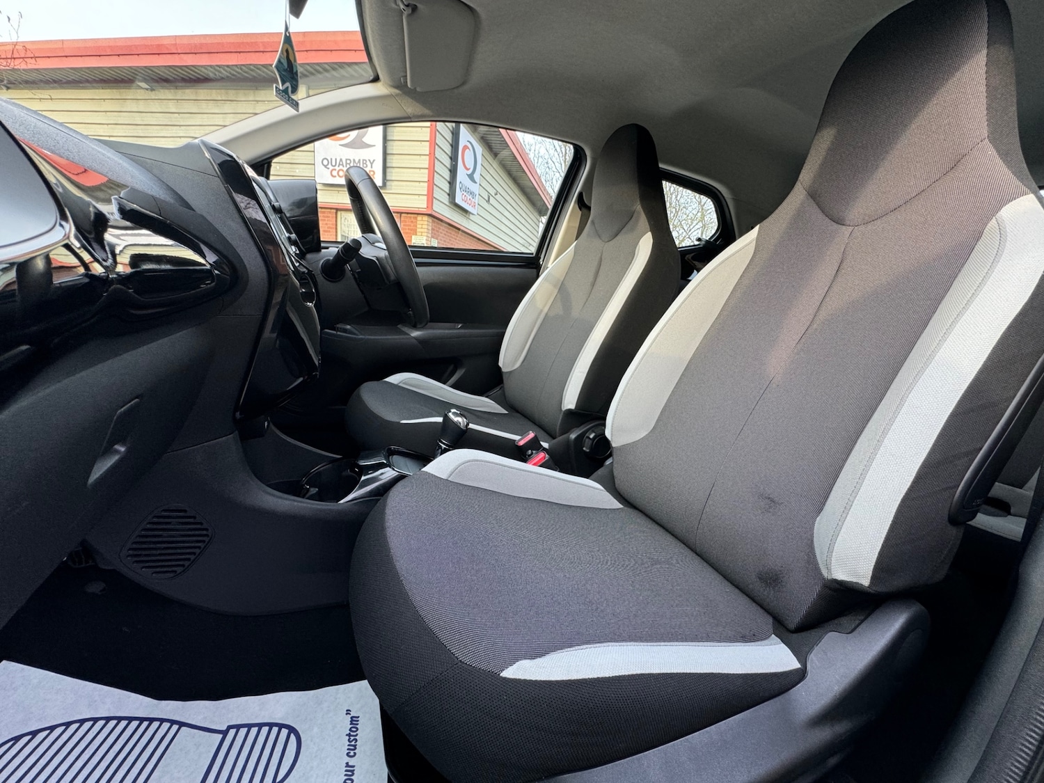 Used Toyota AYGO 2014 for sale - 78111382: Photo 23