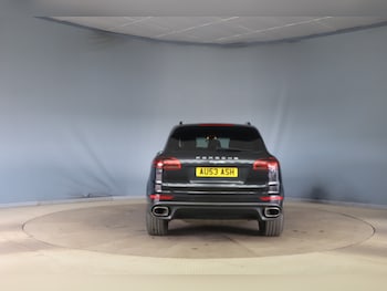 Used Porsche Cayenne 2018 for sale - 78653510: Photo