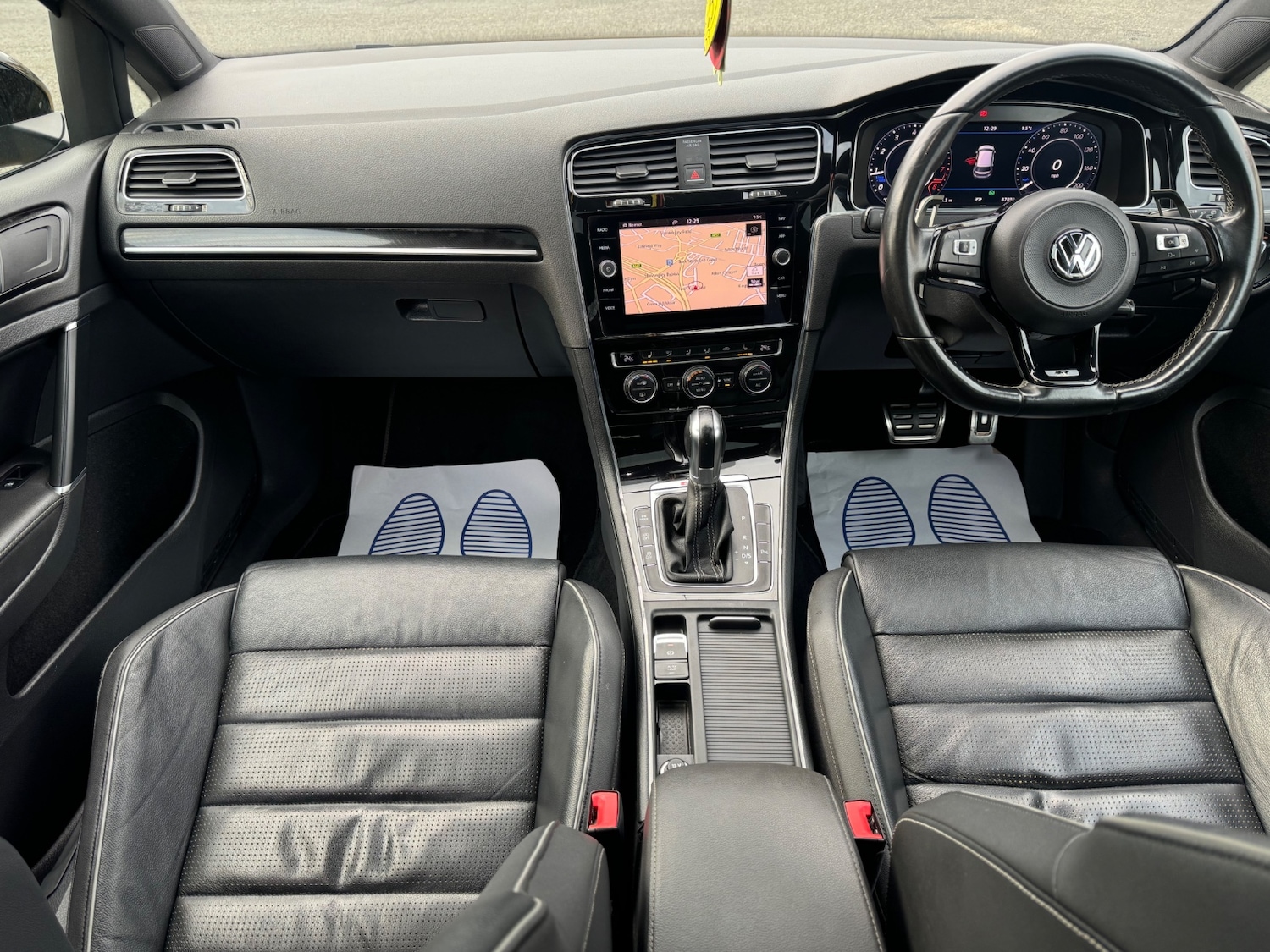 Used Volkswagen Golf 2017 for sale - 77168359: Photo 18