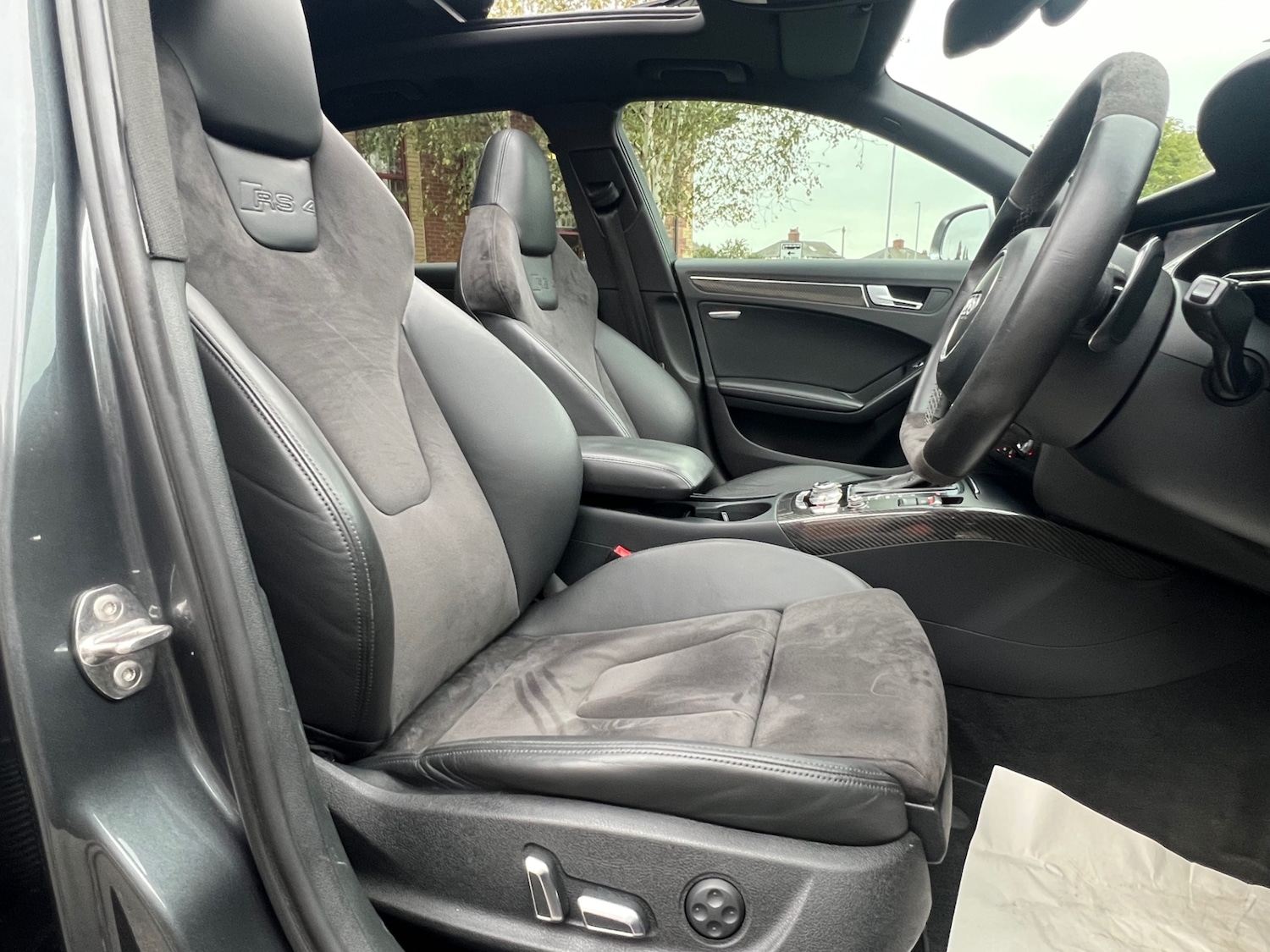 Used Audi RS4 2014 for sale - 76264768: Photo 11