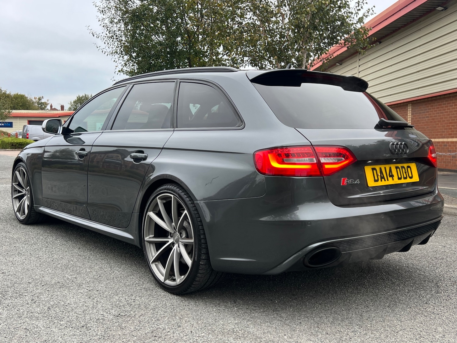 Used Audi RS4 2014 for sale - 76264768: Photo 6