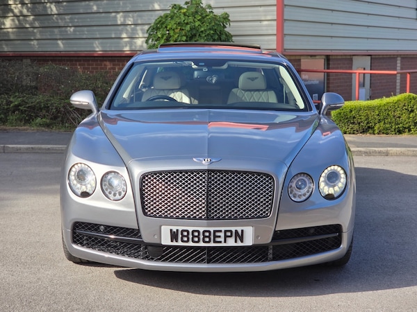 Used Bentley Flying Spur 2015 for sale - 73196603: Photo 8