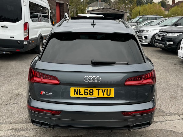Used Audi Q5 2018 for sale - 76312382: Photo 9