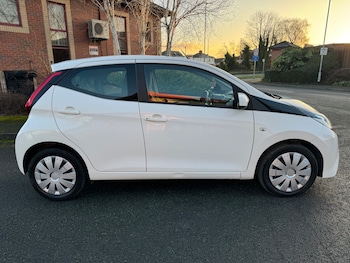 Used Toyota AYGO 2018 for sale - 77115226: Photo