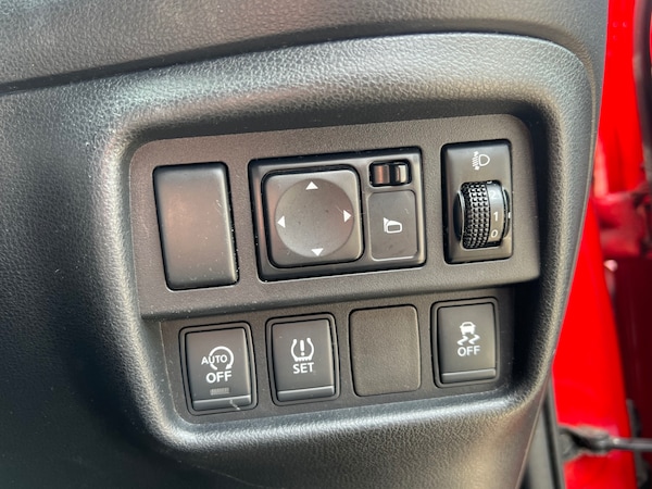 Used Nissan Juke 2015 for sale - 74743932: Photo 14
