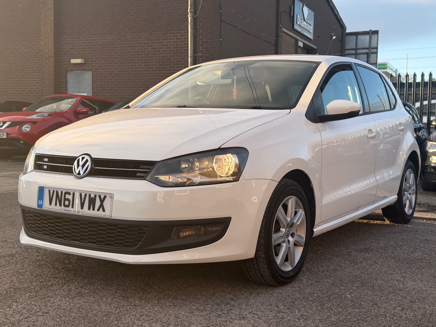Used Volkswagen Polo 2011 for sale - 76750581: Photo 5